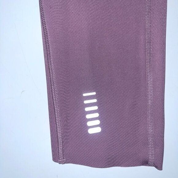 Under Armour women large UA Qualifier Speedpocket Roadside Runway Crop Tights - Picture 13 of 13